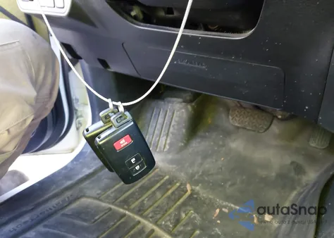 2023 Toyota Tacoma Trail Edition z USA, uszkodzony, nr VIN 3TMCZ5AN2PM606028